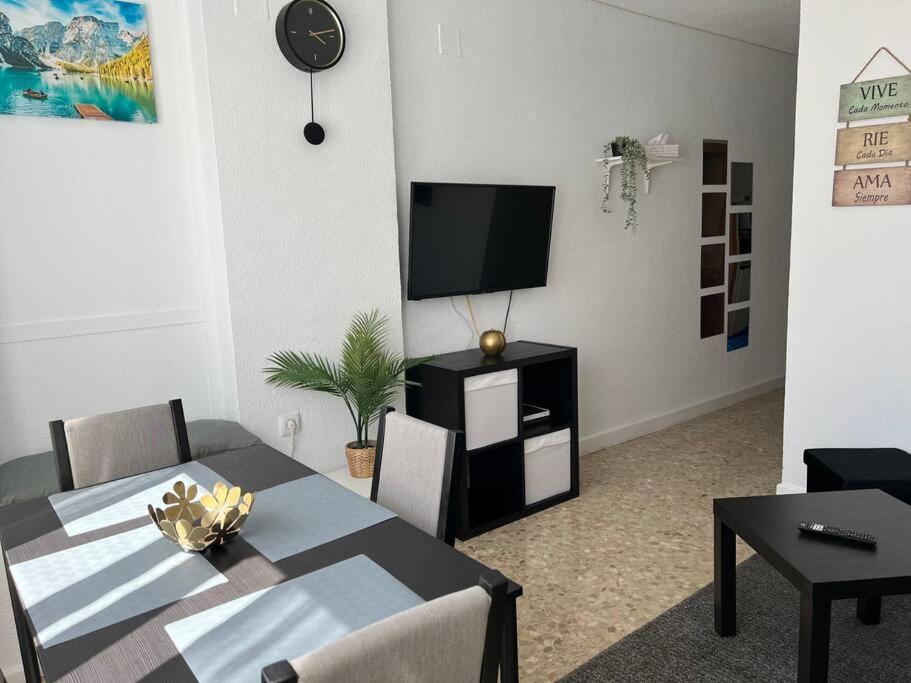 Apartments In Center Торремолінос Екстер'єр фото