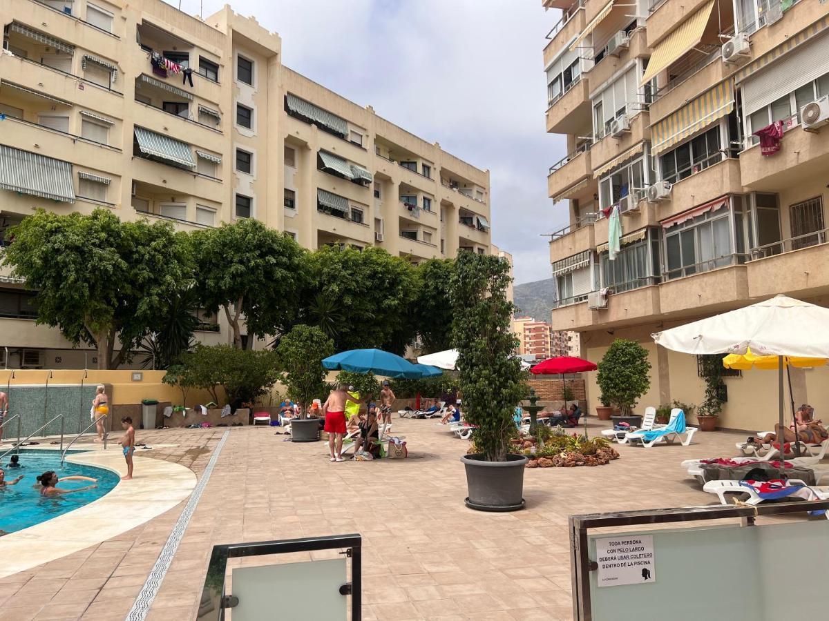 Apartments In Center Торремолінос Екстер'єр фото